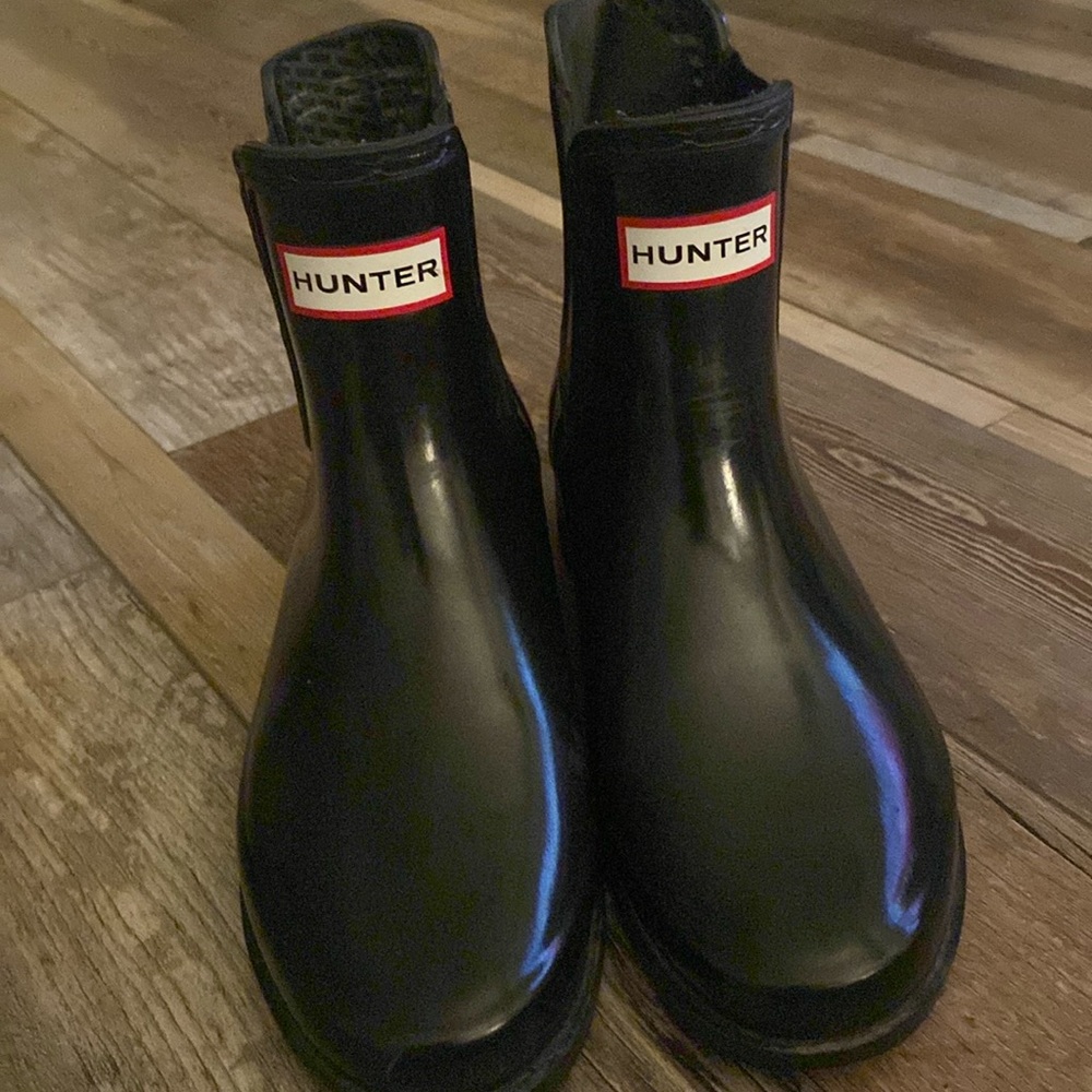 Chelsea hunter boots size 5 women’s